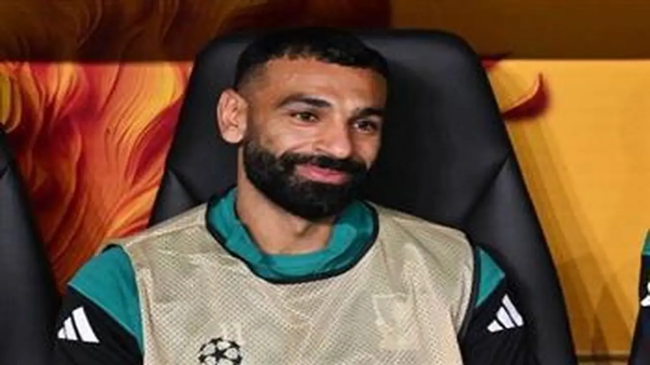 إنجاز تاريخي.. محمد صلاح ضمن أعظم 100 لاعب في كرة القدم